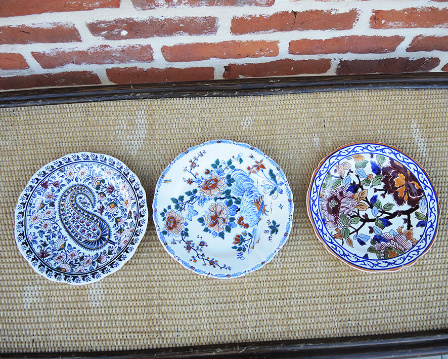 Vintage ceramic dessert plate from Gien – peony design