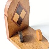 Paire de serre-livres vintage en bois, motif damier, années 50