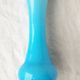 Vase bleu en opaline