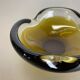 Verre de murano « ocre » 1,1kg bol coquille cendrier murano, italie, années 1970