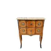 Jumping commode with a projection in wood marquetry in Transition style