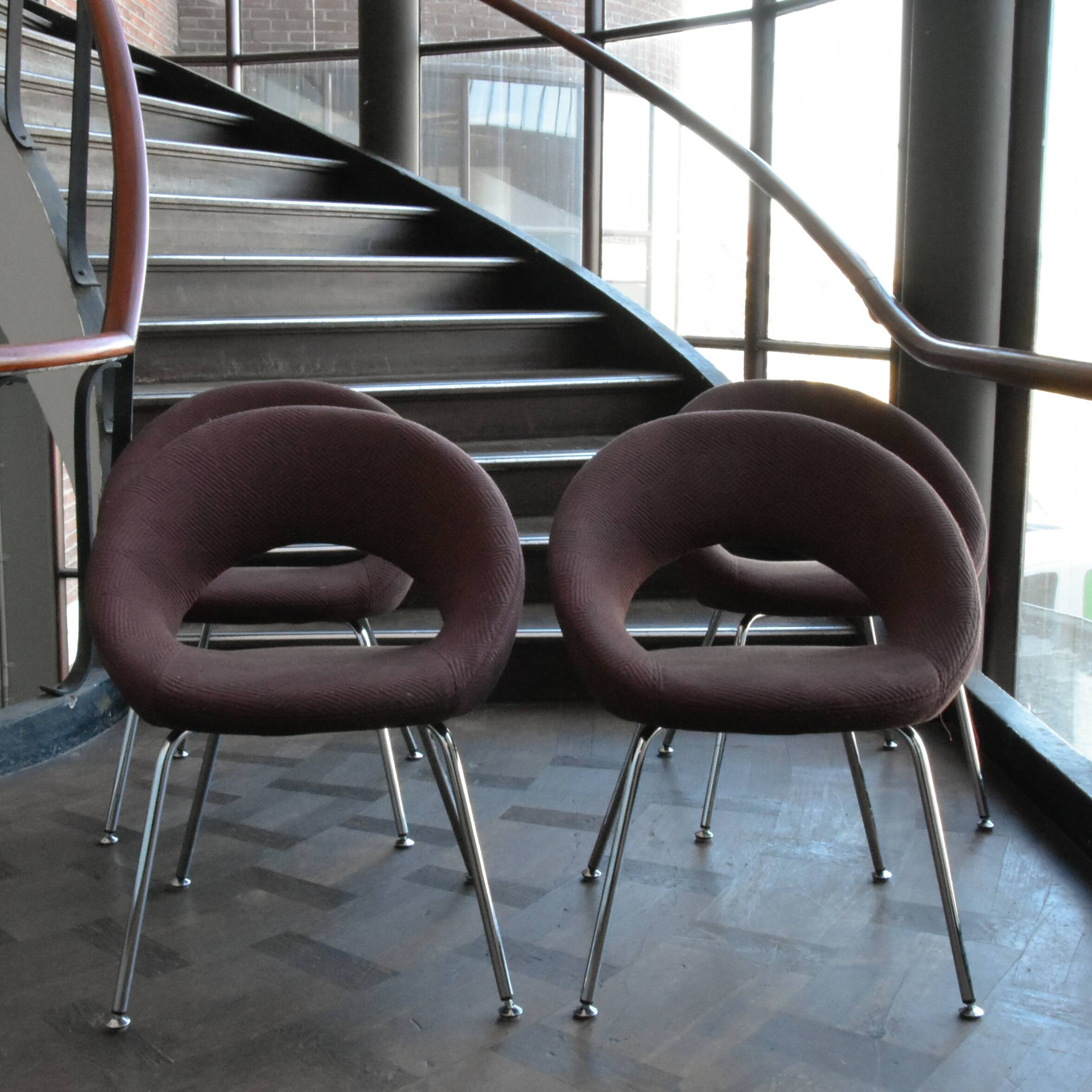 4 chaises Artifort Nina