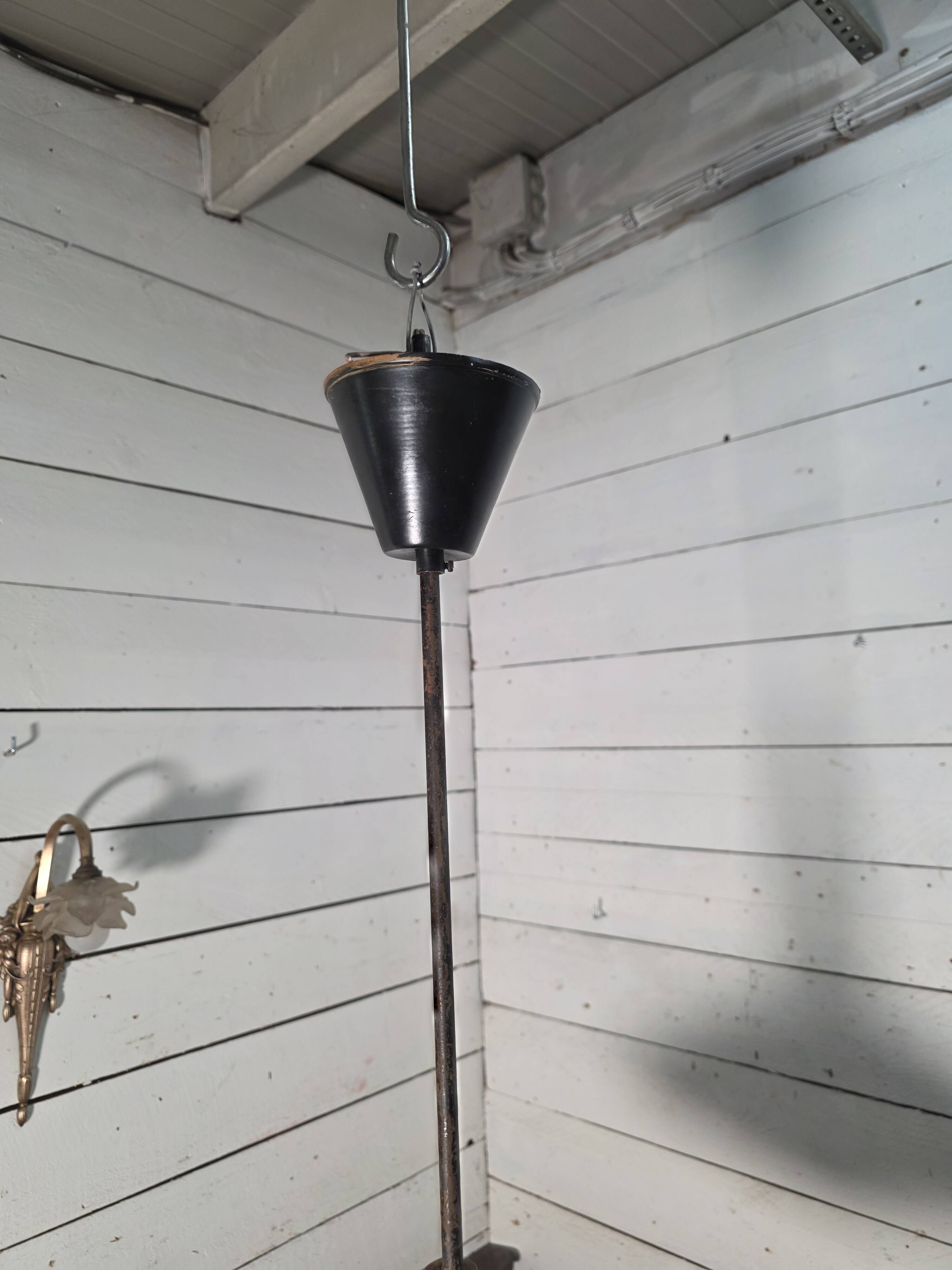 Suspension in vintage opaline from the 1960s.