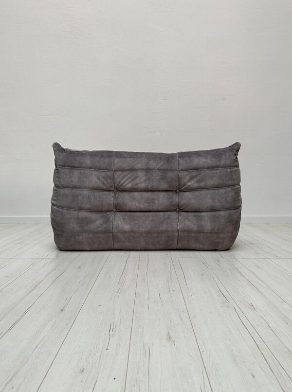 Canapé 2 places Togo Original Vintage en Velours Gris par Michel Ducaroy - Ligne Roset