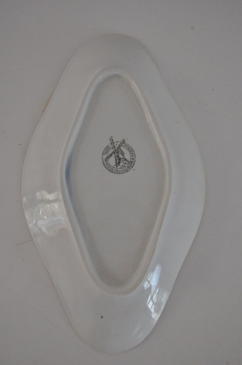 Ravier mill of wolves