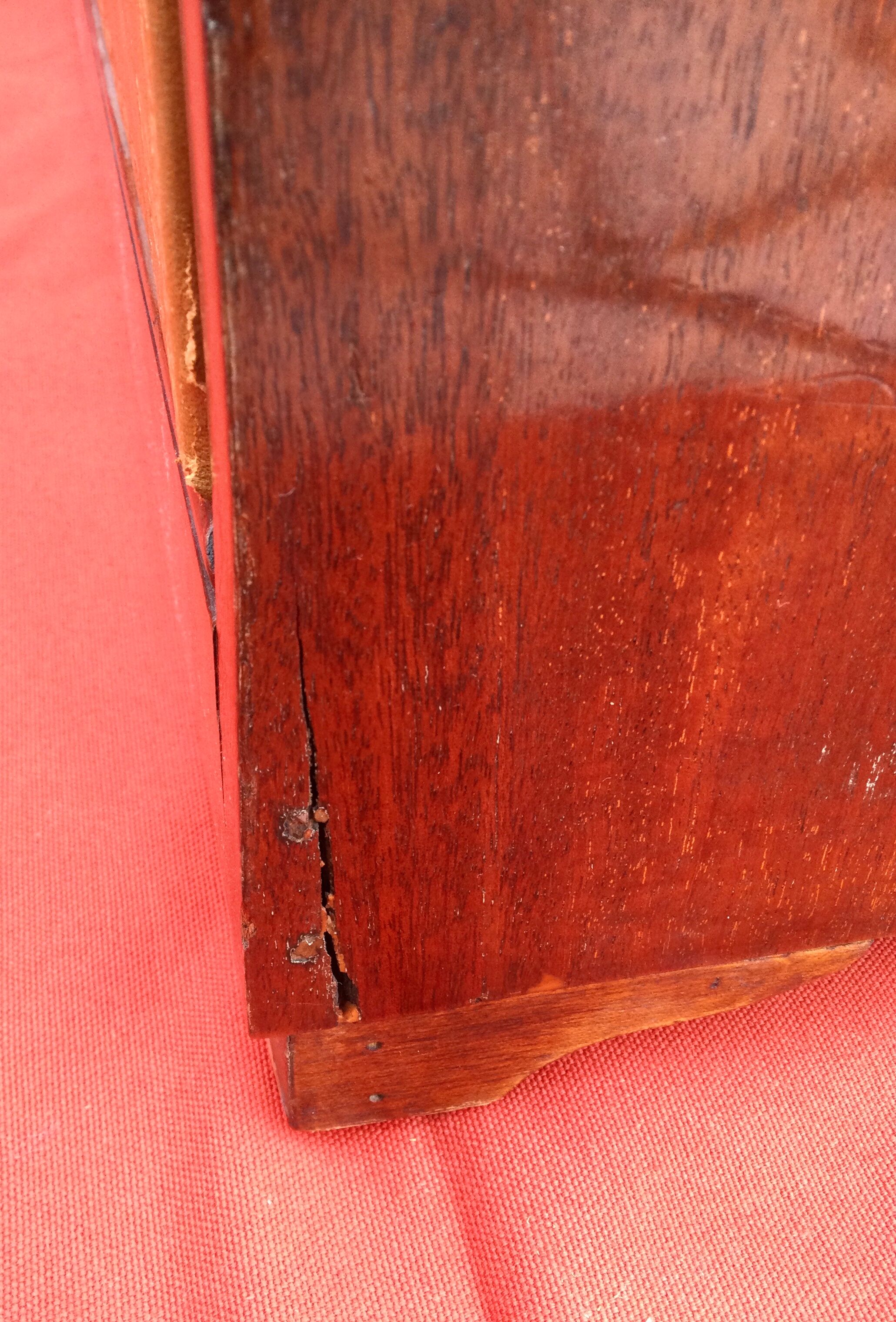 Cardboard maker forming mahogany writing