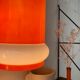 Suspension en verre opalin orange & blanc