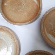 Série de 8 tasses et sous tasses vintage en grès
