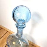 Carafe Biot blue bubbled glass