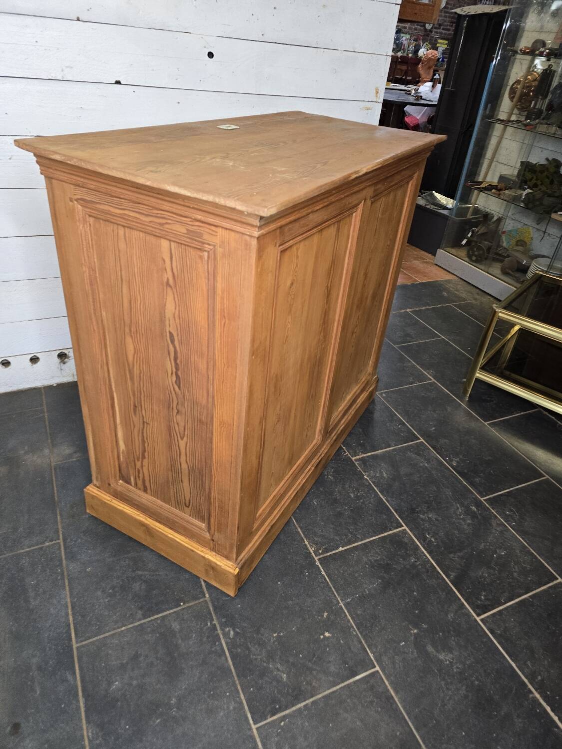 Old counter, store cash register