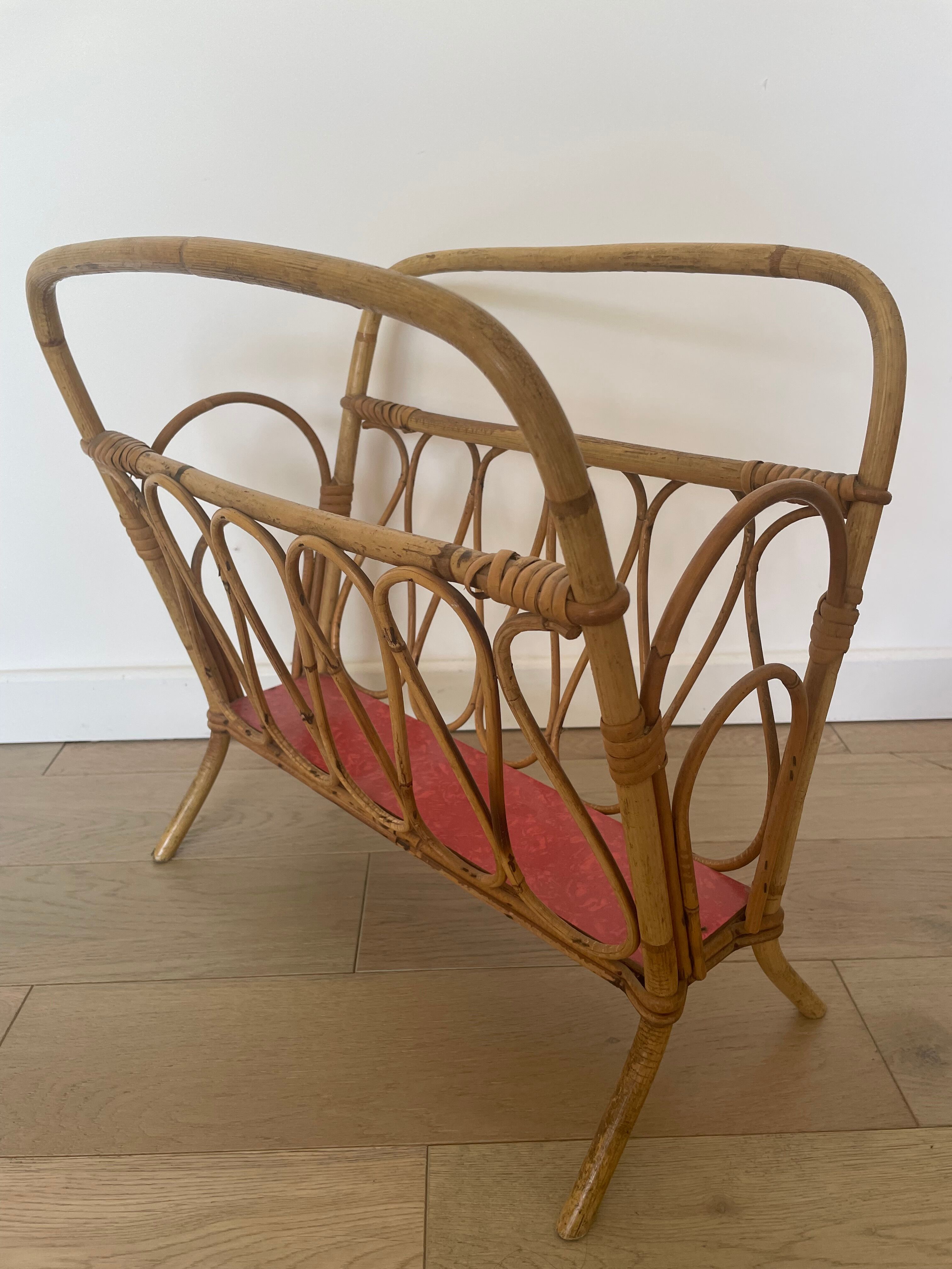 Rattan magazine holder
