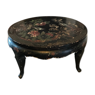 Asian décor coffee table