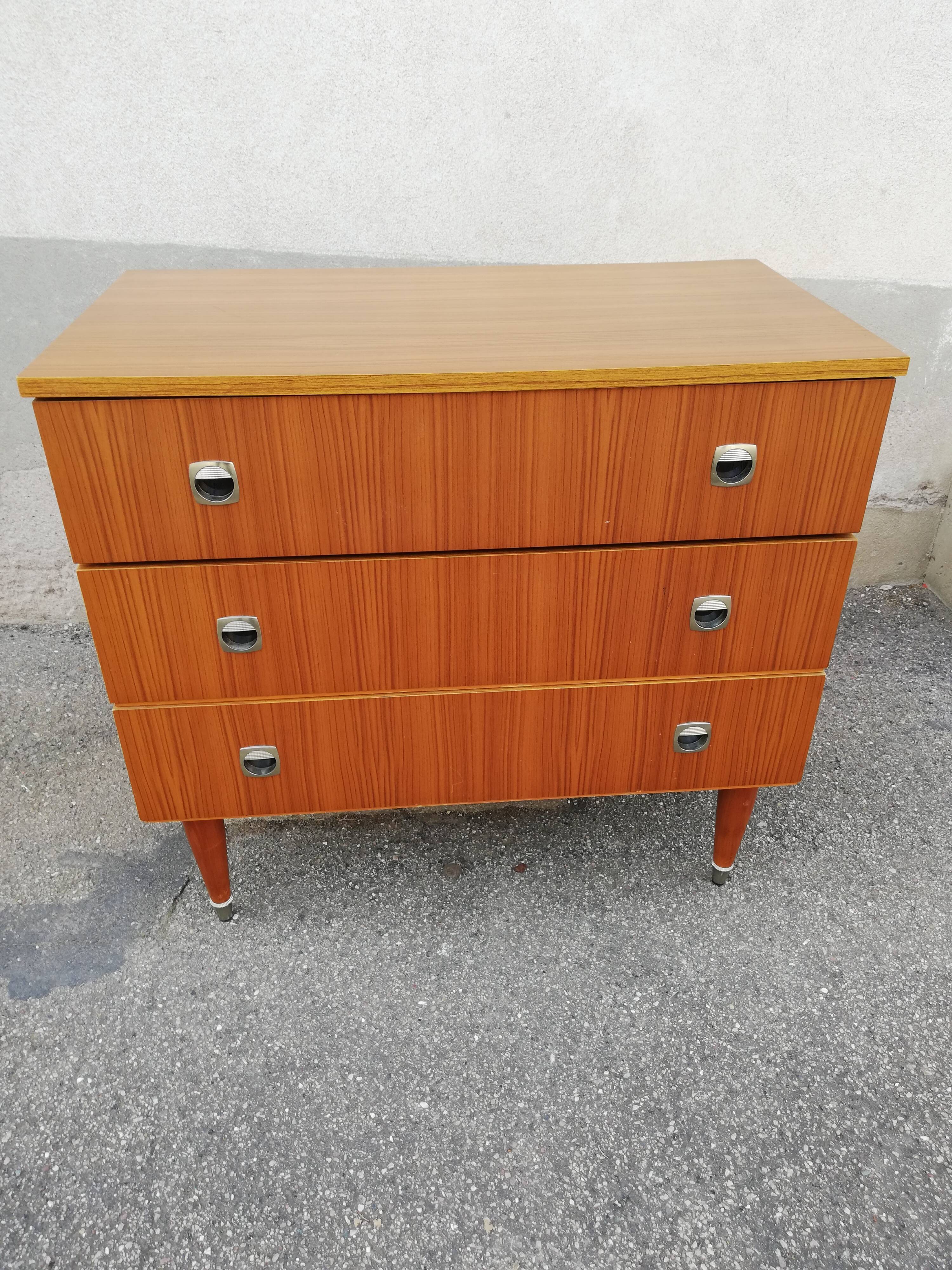 Vintage chest of drawers 3 drawers