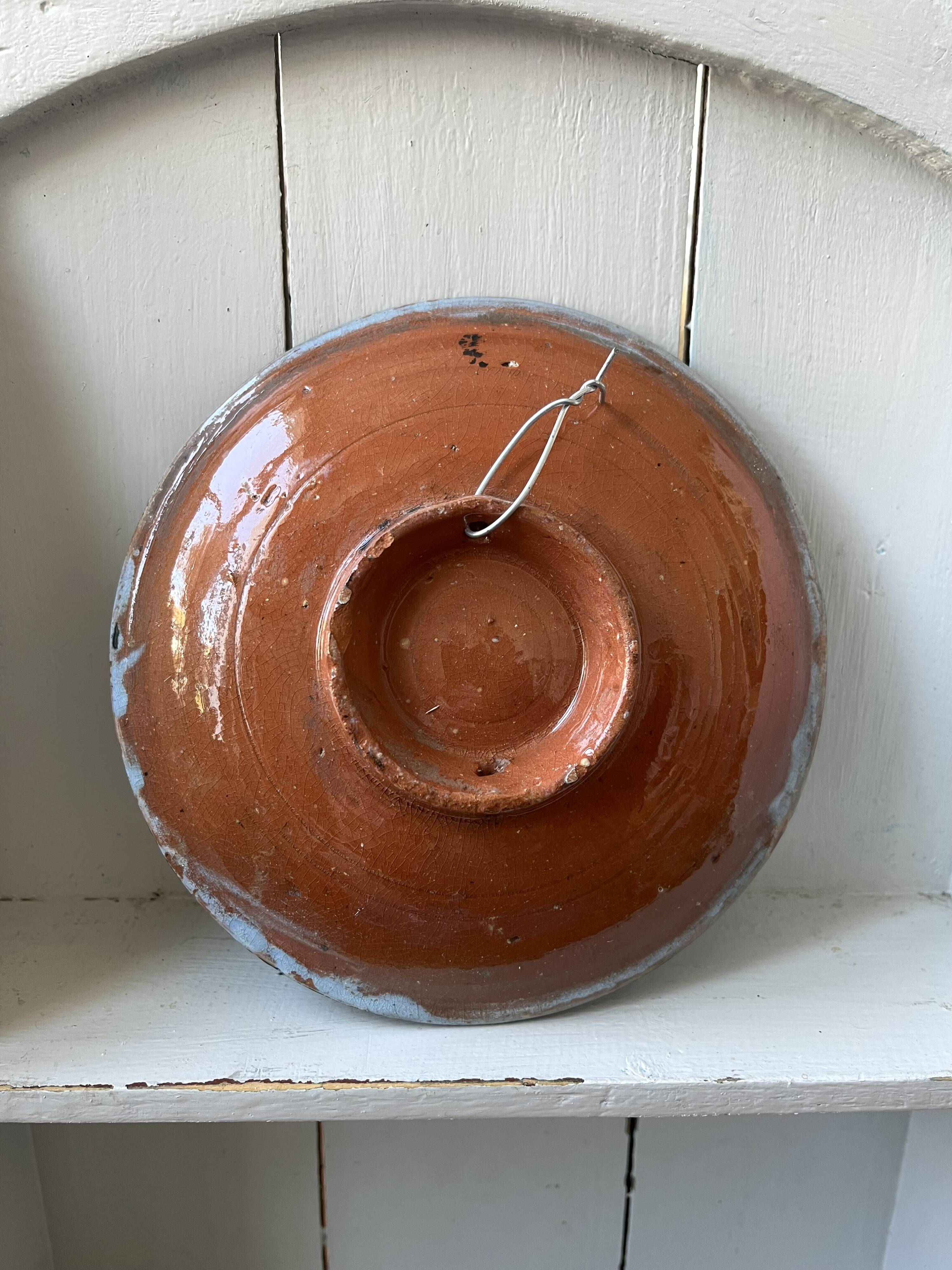 Decorative ceramic plate