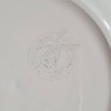 Set of 8 vintage earthenware plates