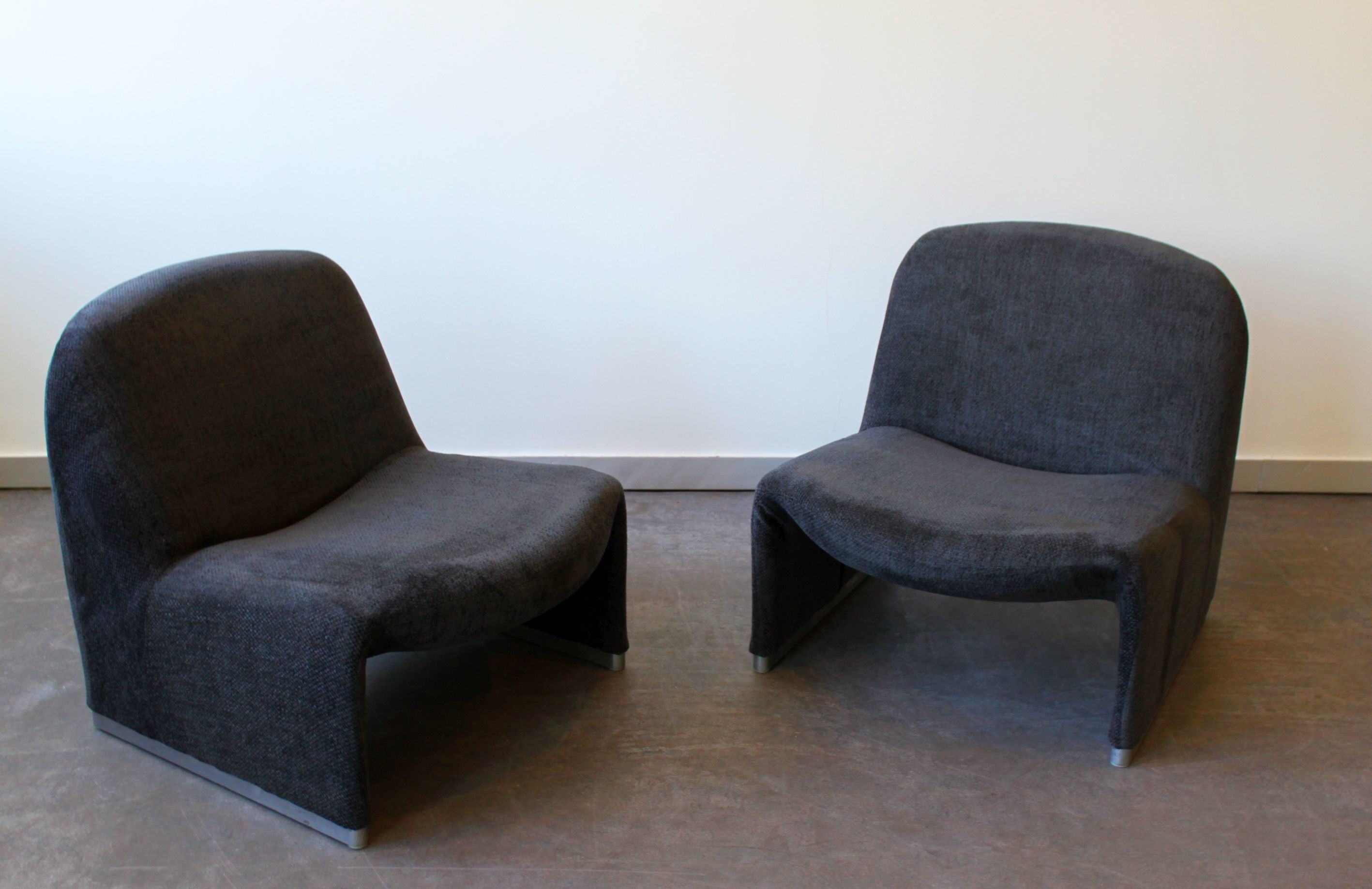 Paire de chauffeuse Alky par Giancarlo Piretti pour Castelli, 1969.