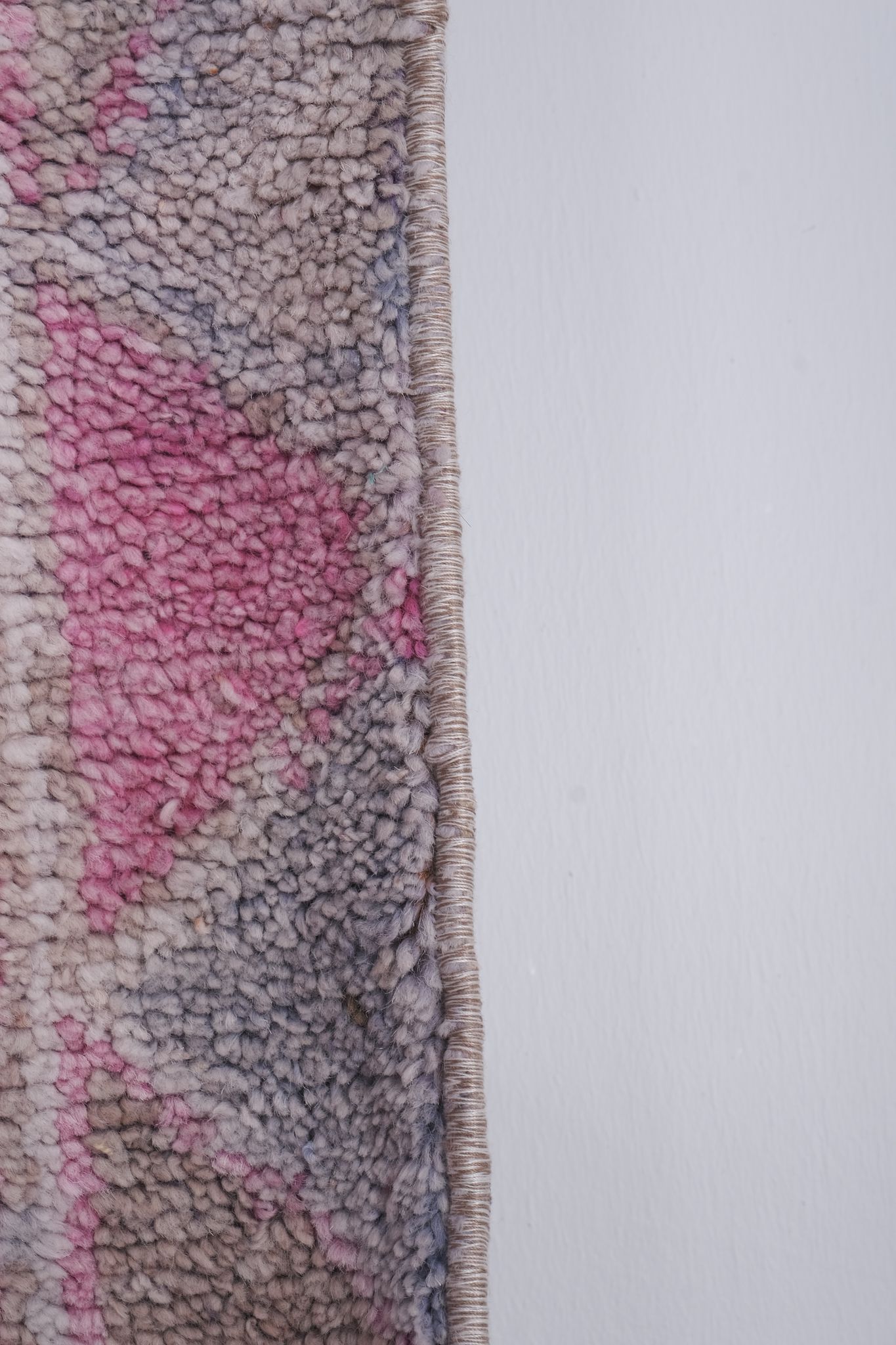 Vintage Turkish rug from Oushak, hand-woven 98x310 cm