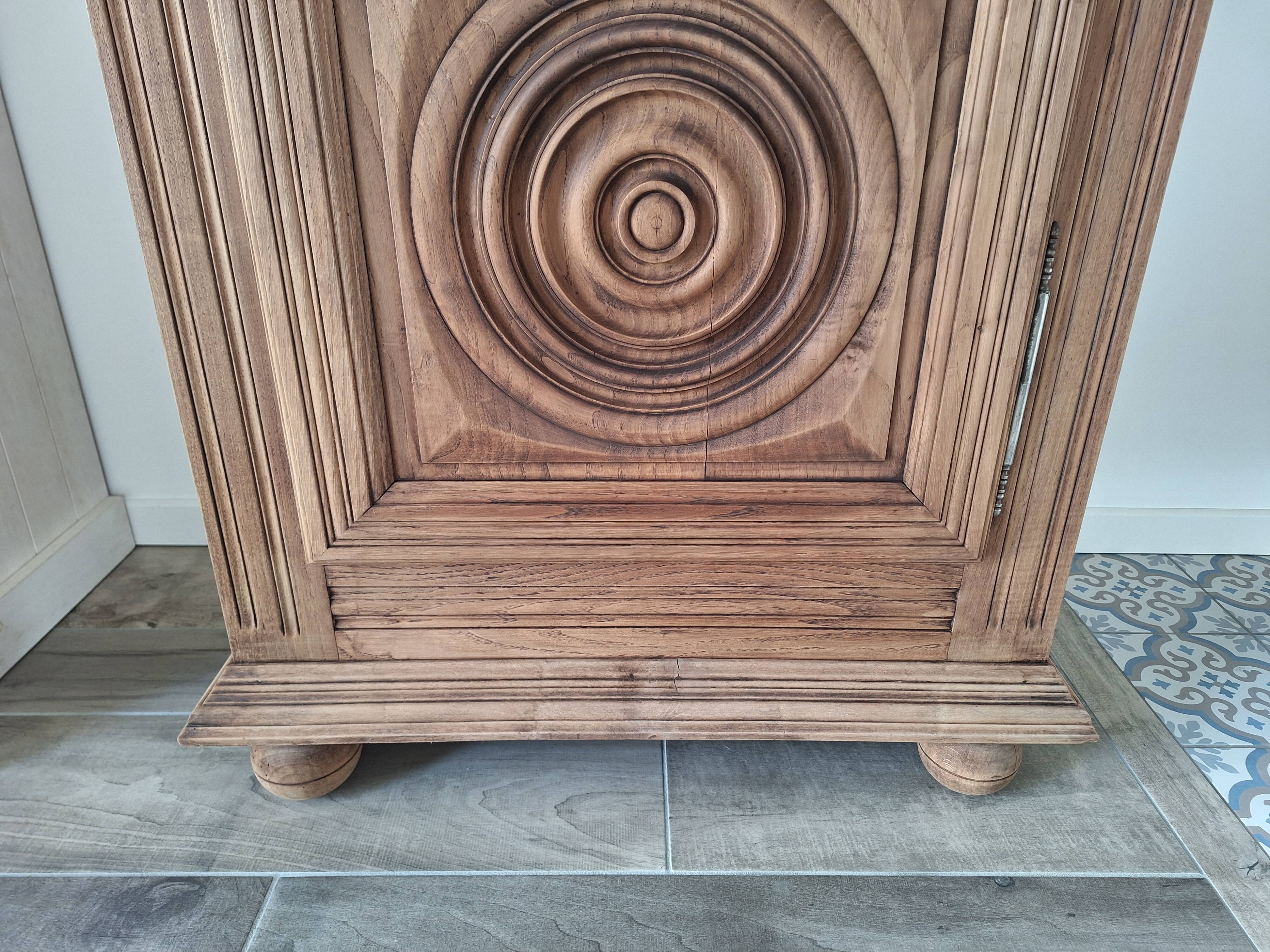 Oak solid bonnetière / wardrobe / dresser from 1940