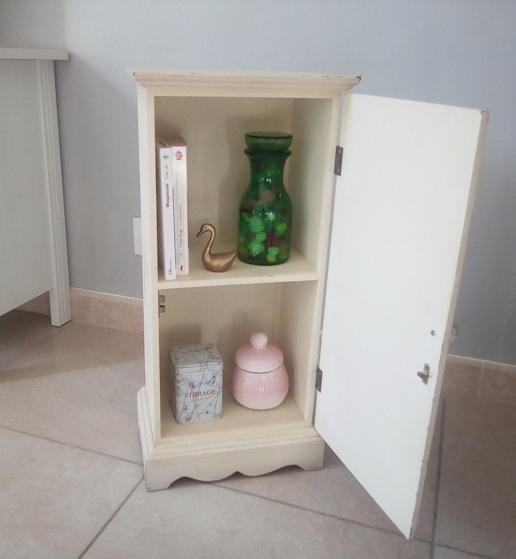 Vintage extra furniture