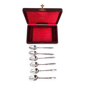 Six silverplated spoons