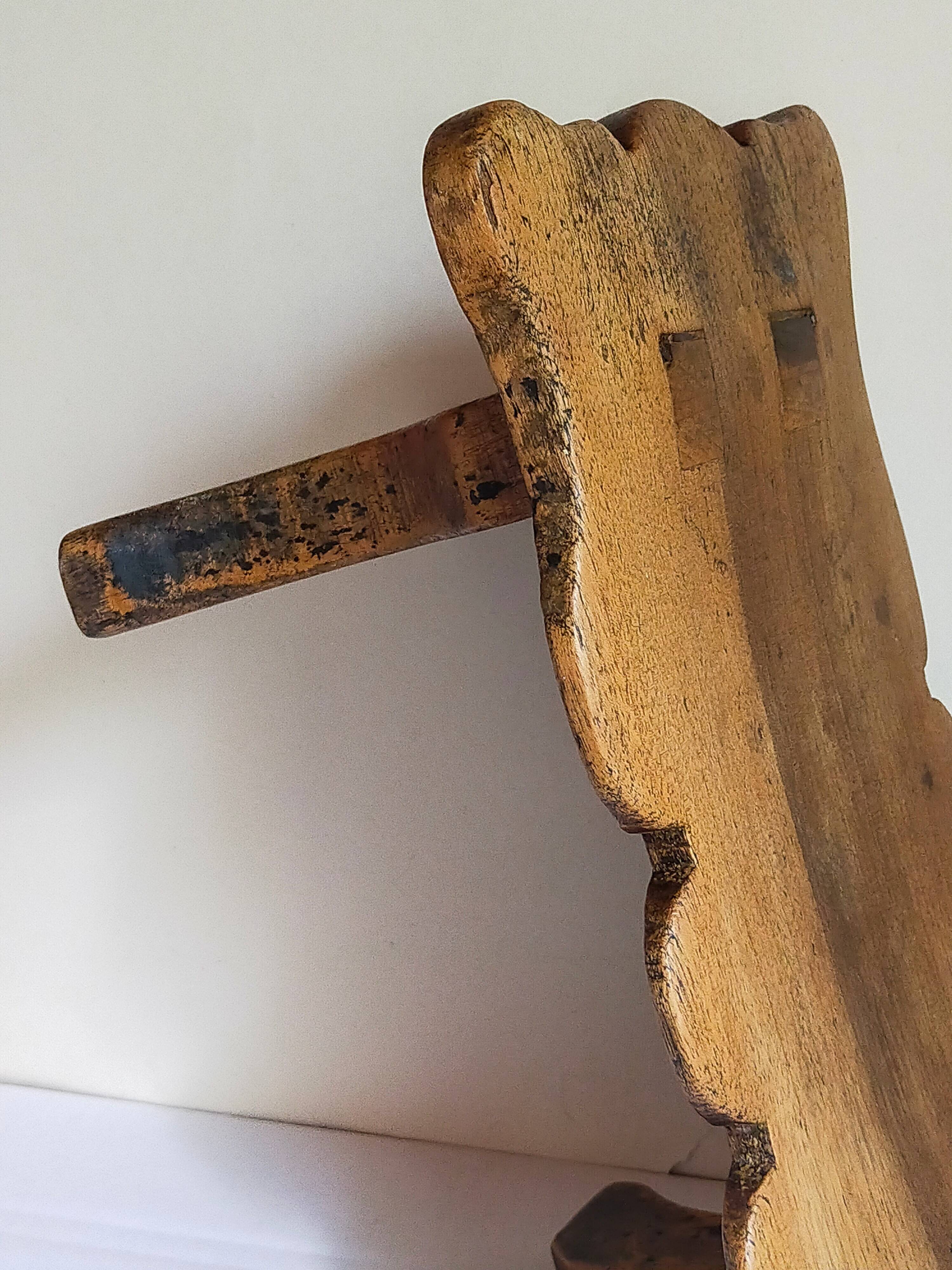 Old footstool in solid wood 19th century