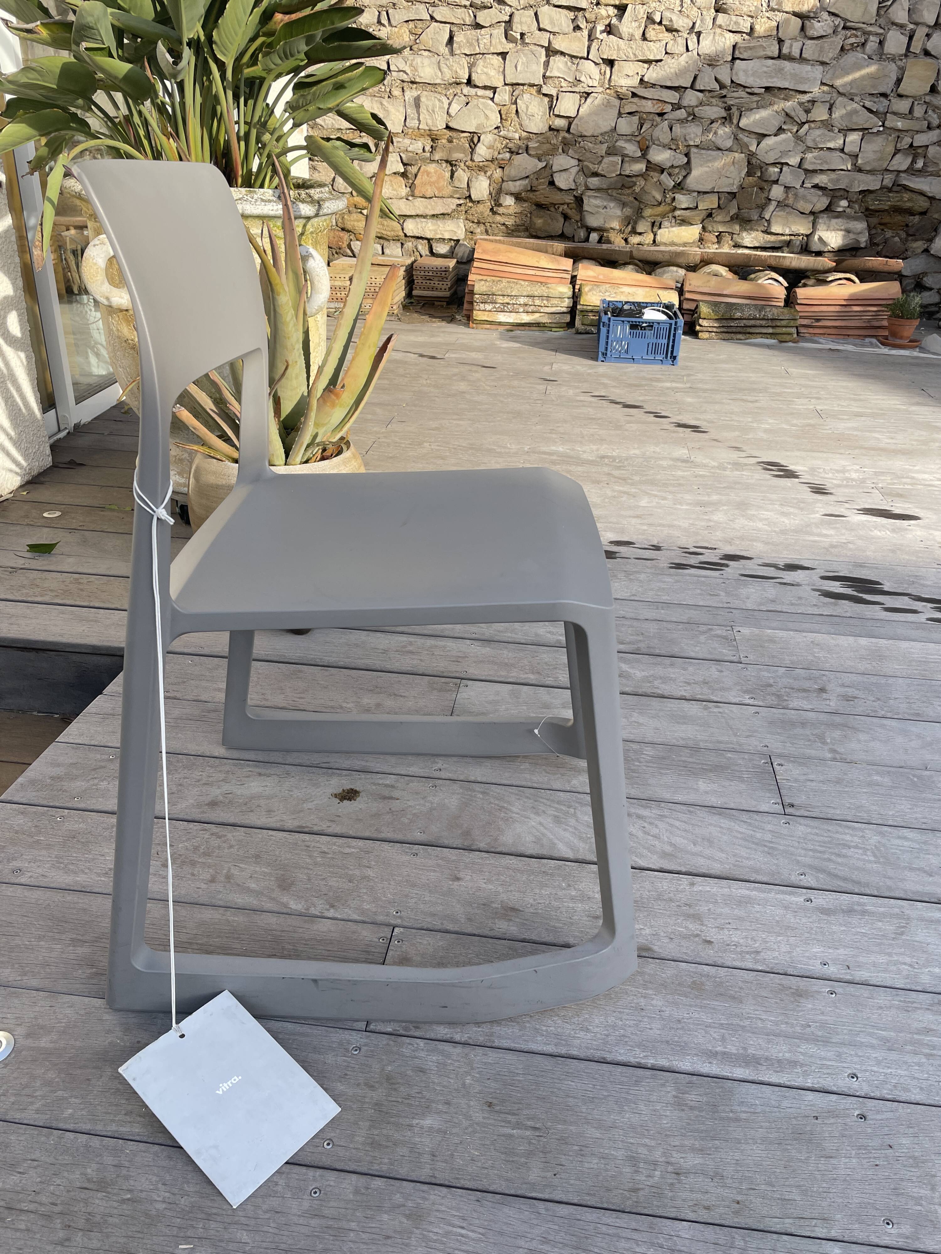 Vitra Tip Ton Chair – Grey – Design by Barber & Osgerby