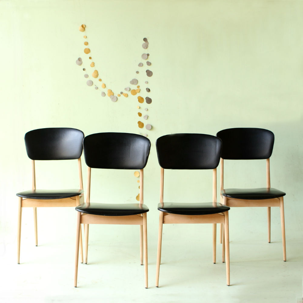 Set of 4 chairs
