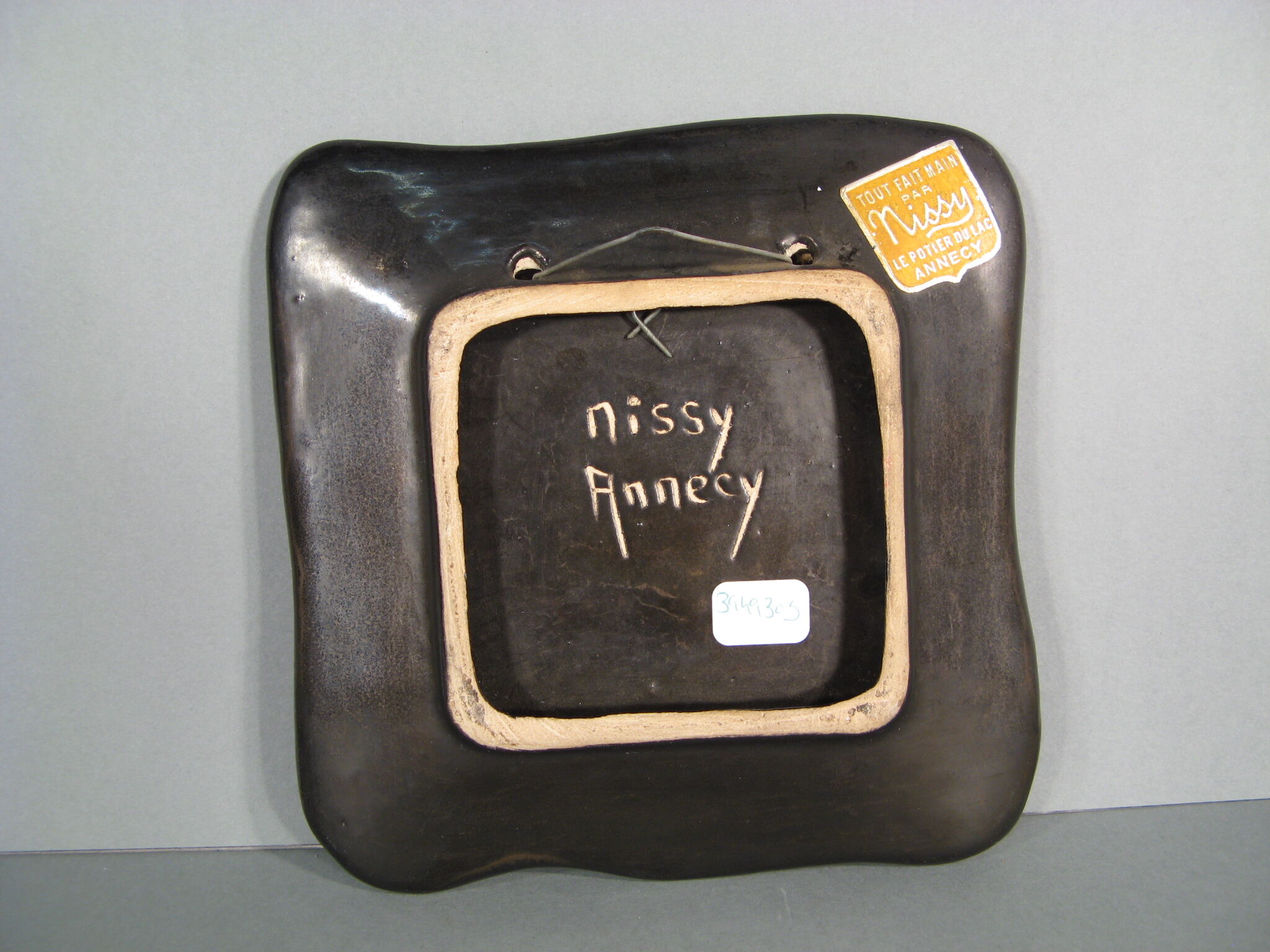 Vintage ceramic wall plate ibex décor nissy annecy the potter of the lake