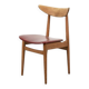 Chaise vintage avec simili cuir rouge