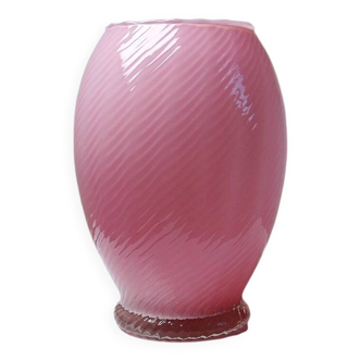 Small twisted pink opaline glass vase, Venetian Murano/Empoli vintage.