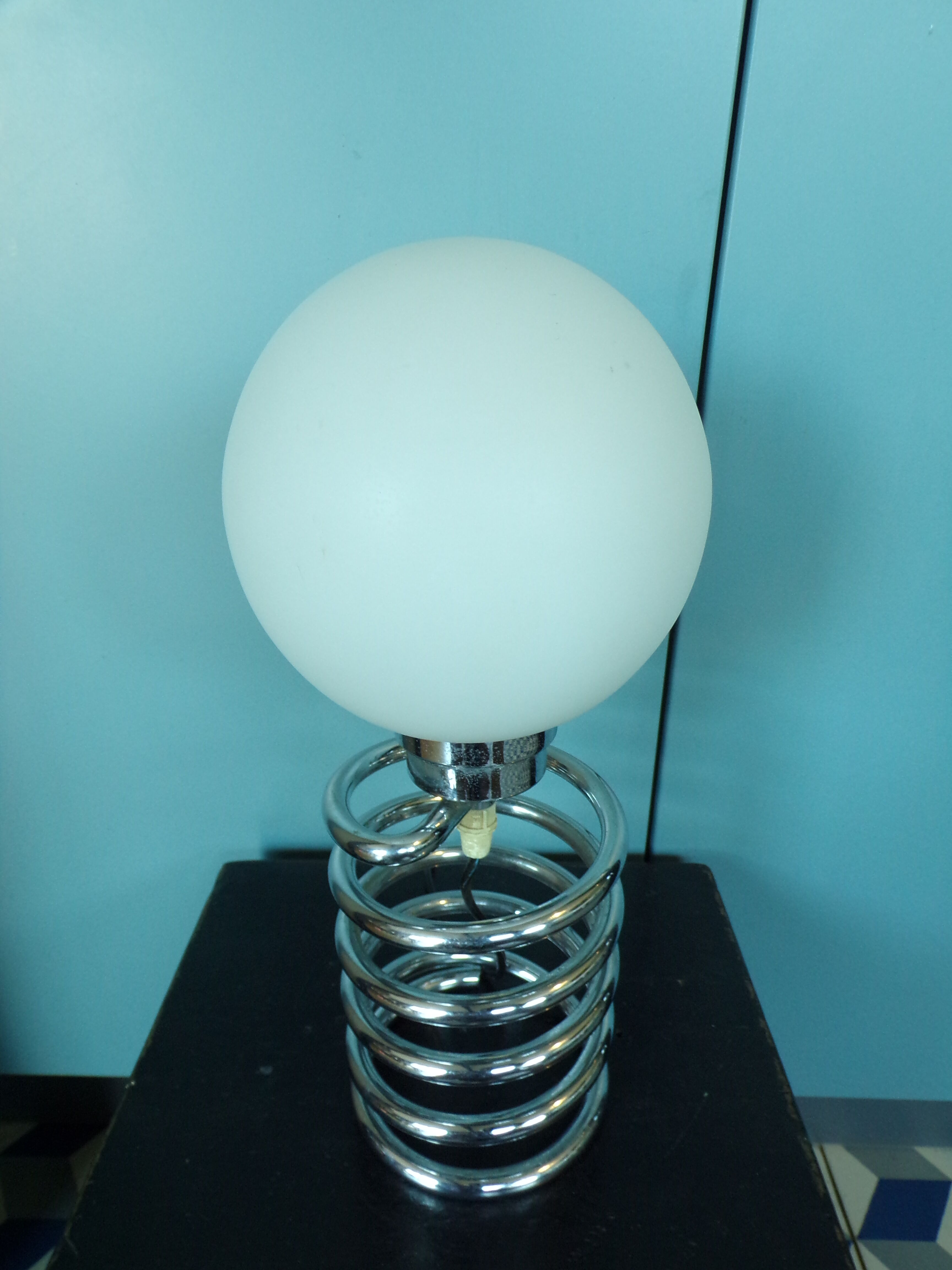 Spring lamp 1970