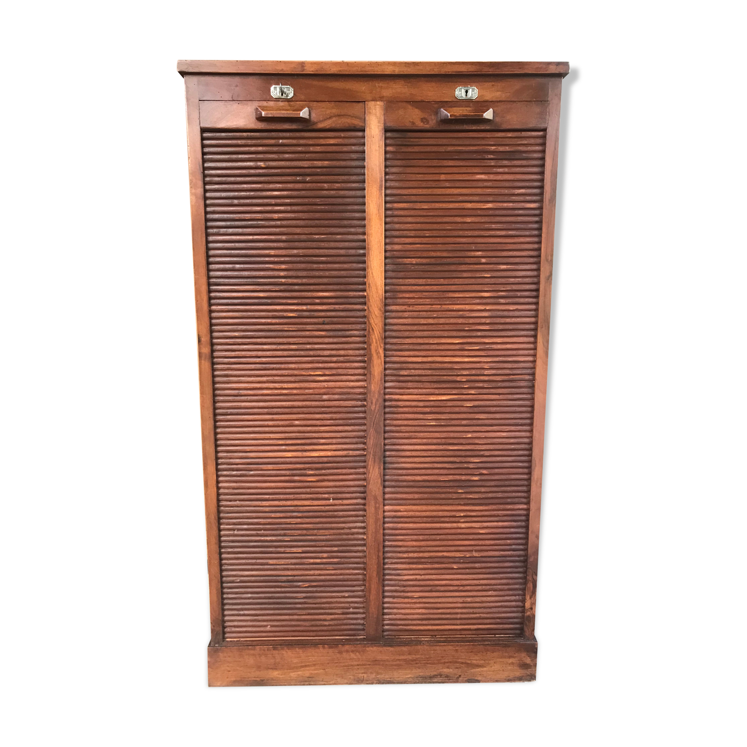 Meuble classeur à rideaux de notaire en noyer