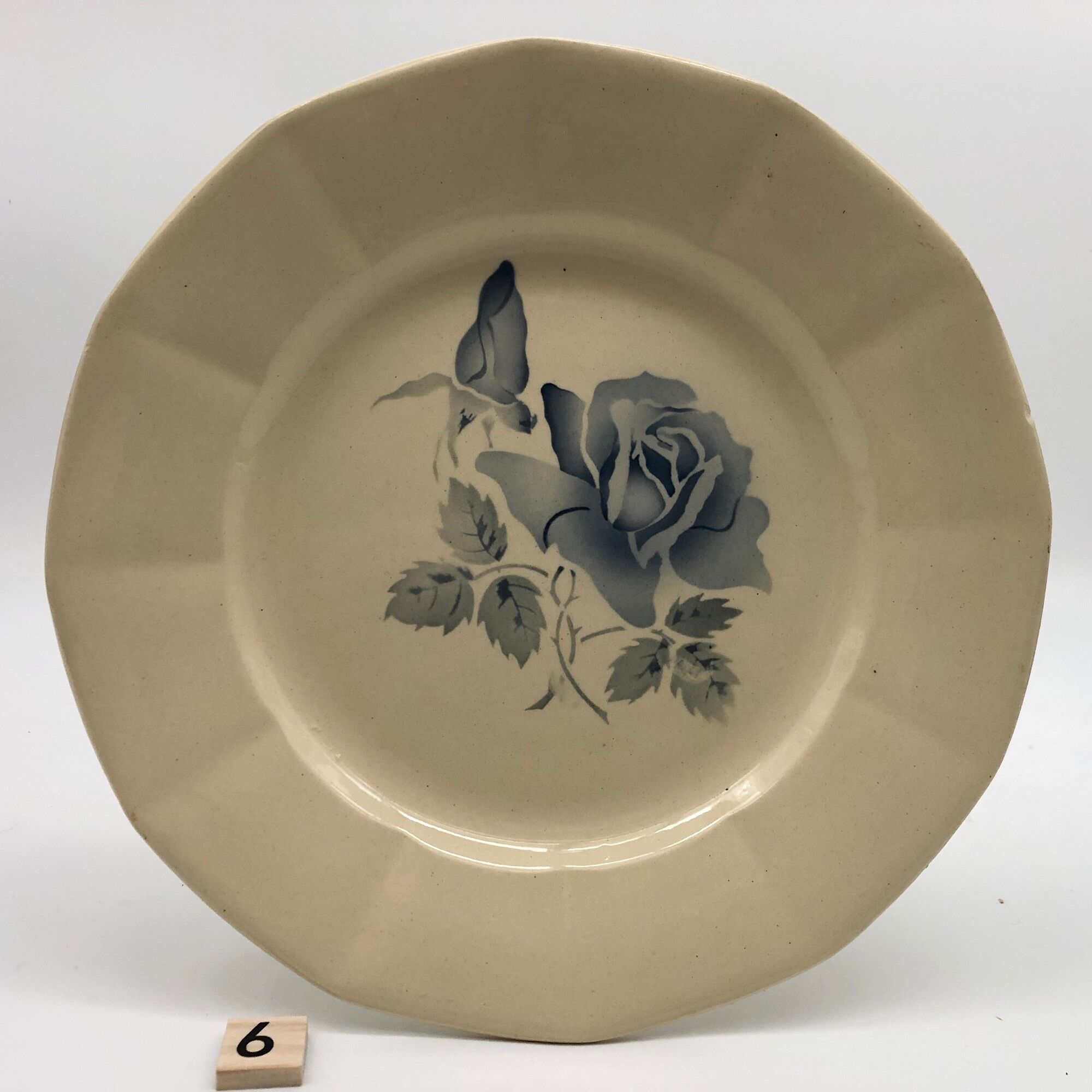 6 earthenware plates stamped "digoin sarreguemines"