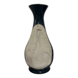 Giraffe vase