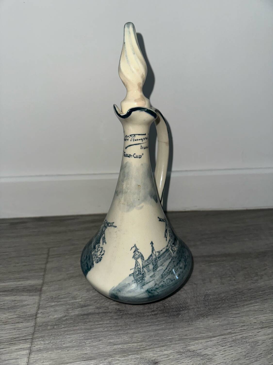 Abbé François Gold Cup enamelled stoneware ewer
