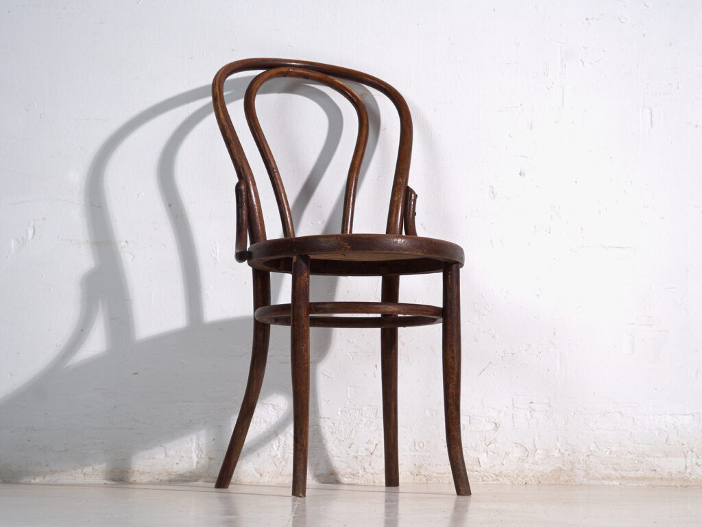 Pair of antique bentwood chairs in Thonet style – Central Europe, circa 1900
