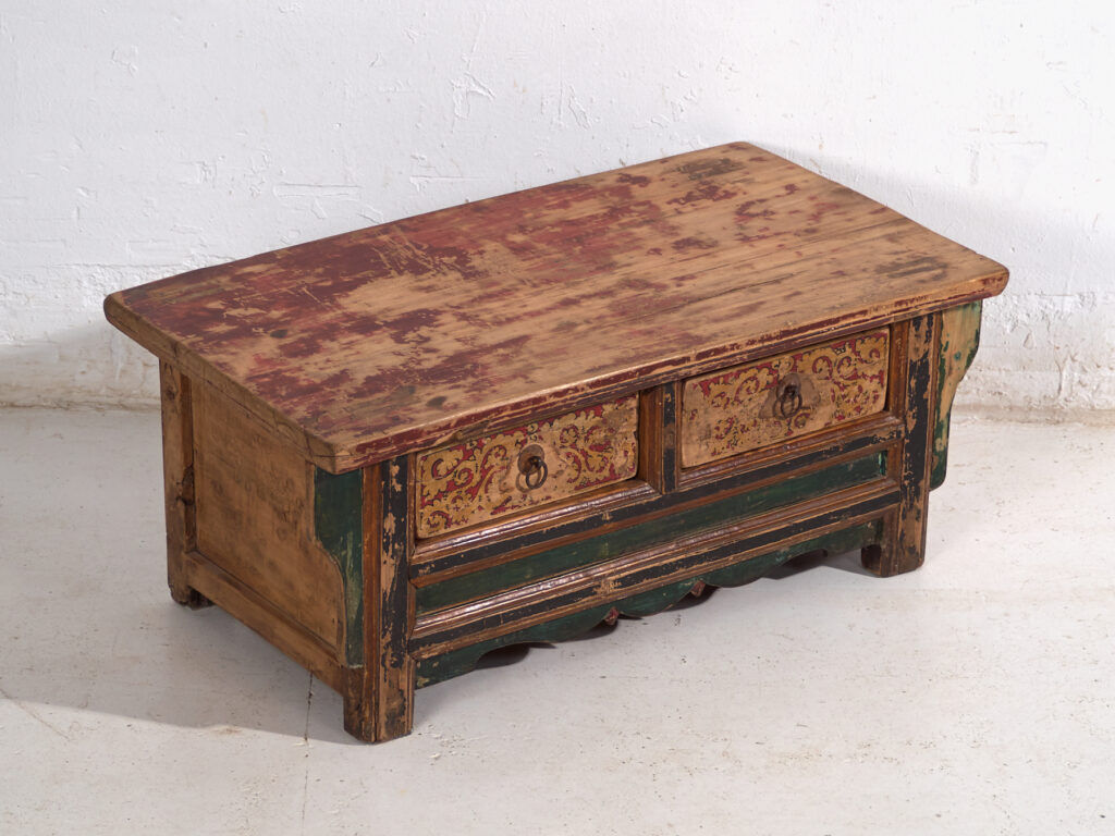 Polychrome Shanxi table with two drawers – China, circa 1930