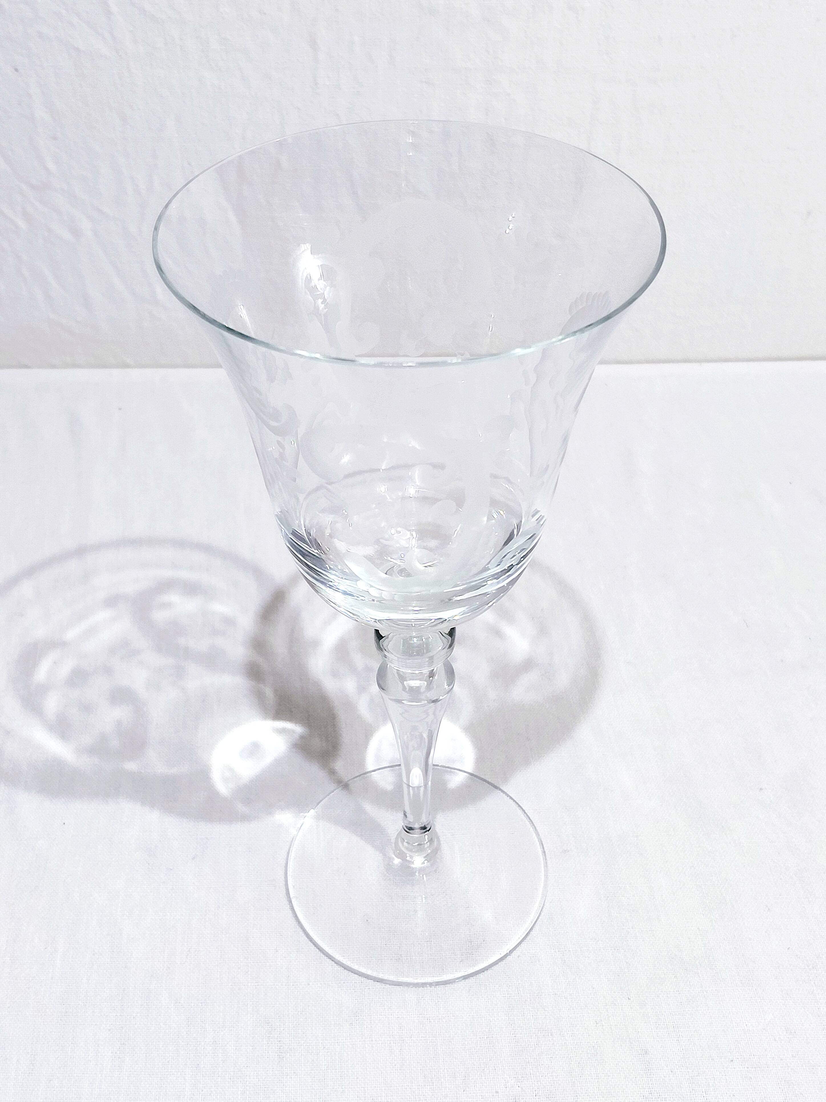 6 Monogrammed Wine Glasses C