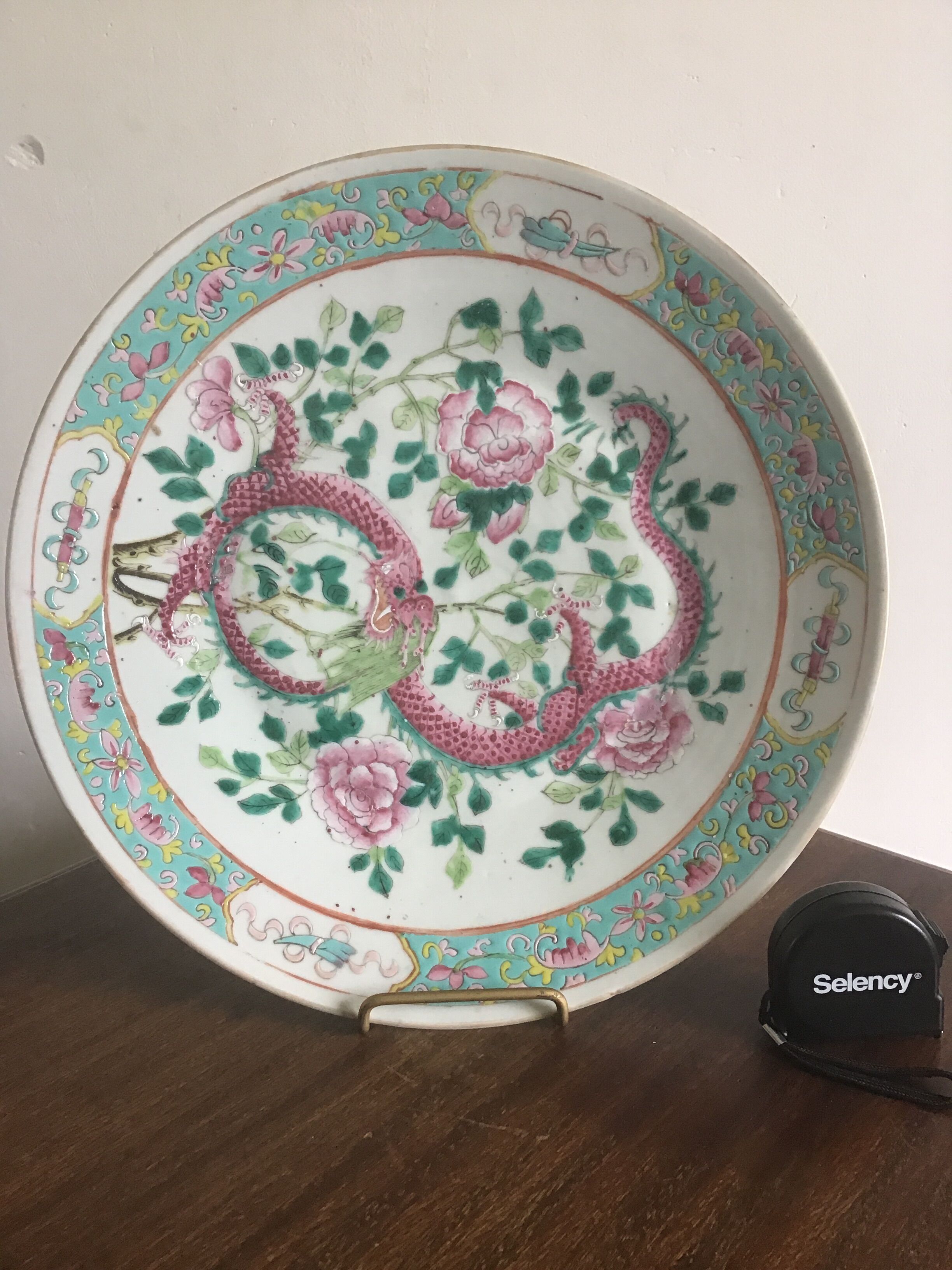 Chinese cermal dish