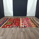Traditional wool rug Morocco 3 x 2 m