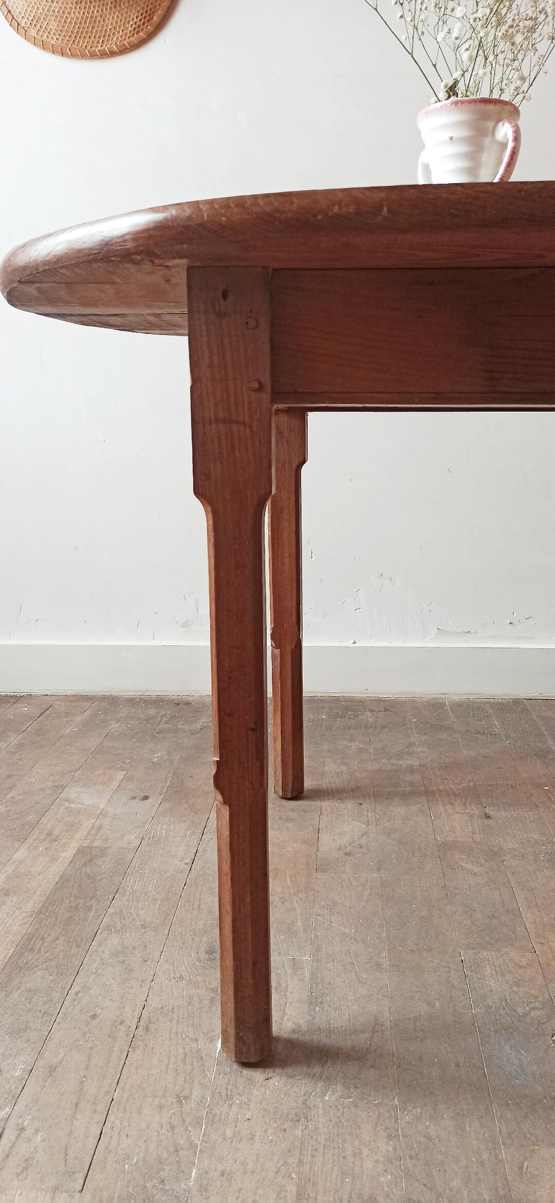 vintage oval dining table made of solid wood