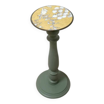 Revamped vintage selette pedestal table