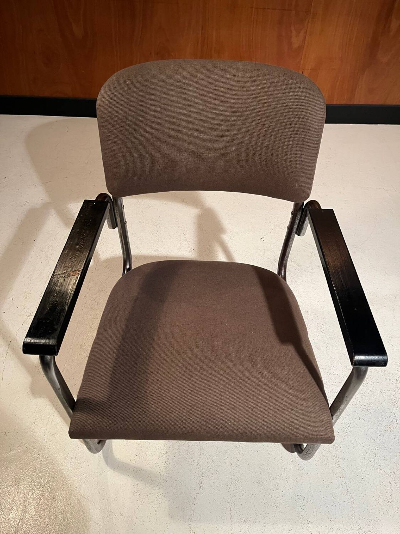 Fauteuil moderniste vers 1930