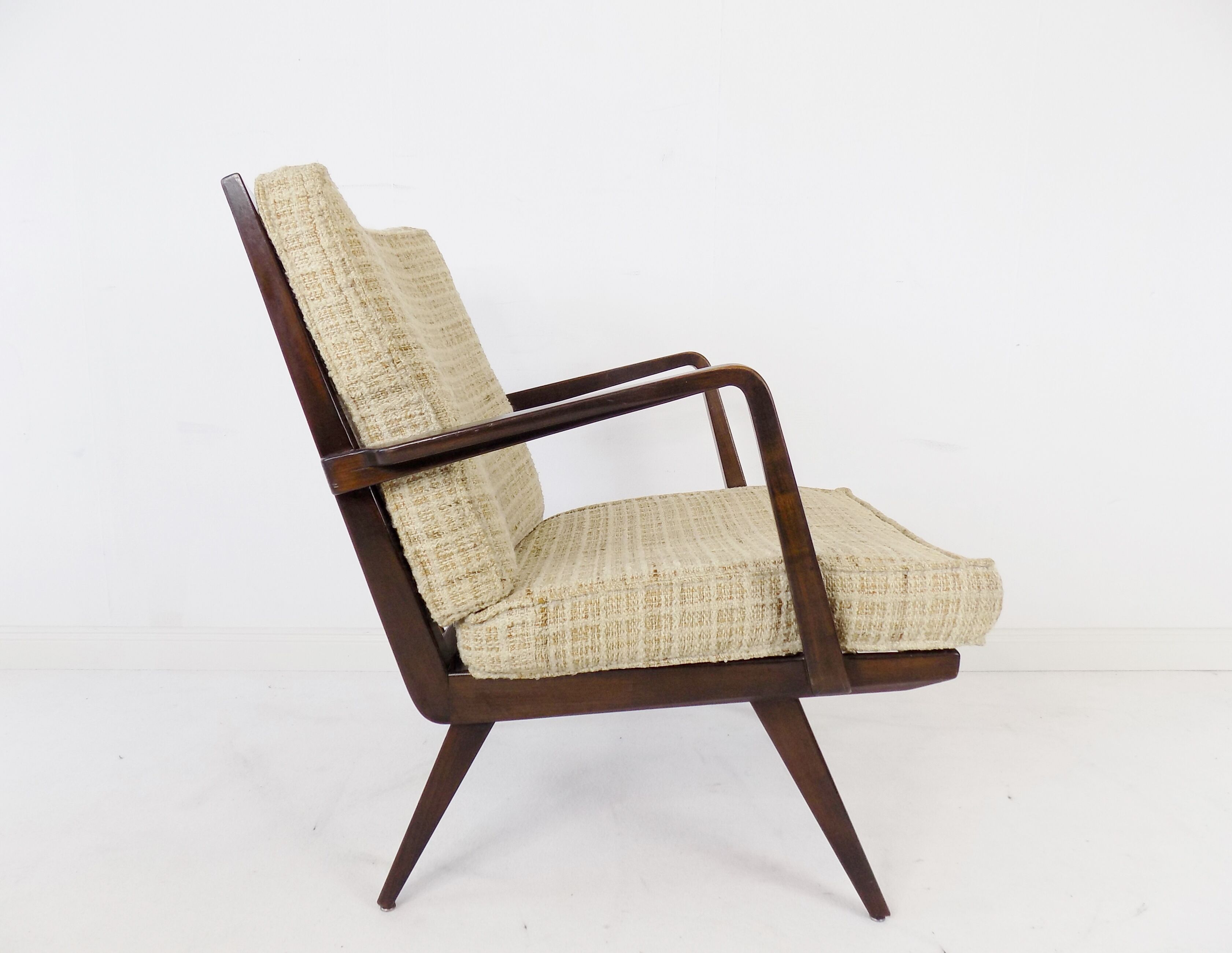 Knoll Antimott armchair