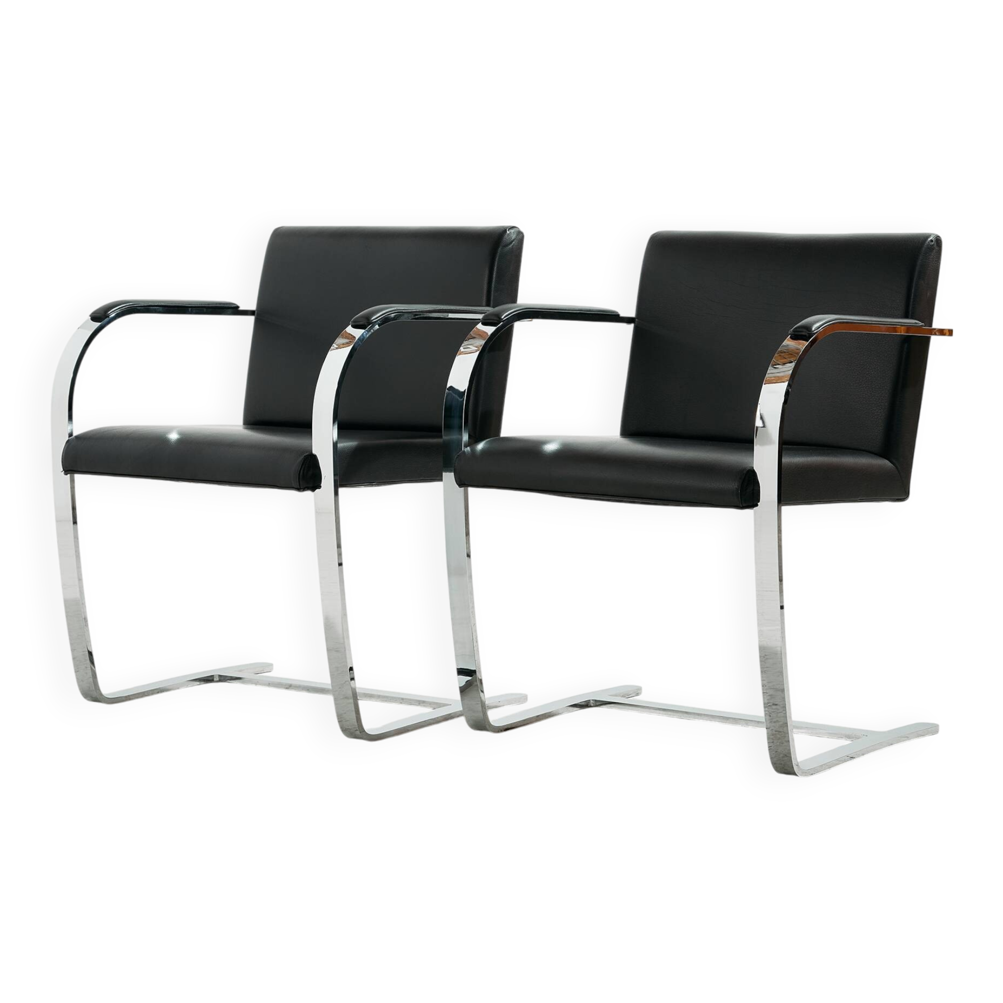 Fauteuil Brno par Alivar