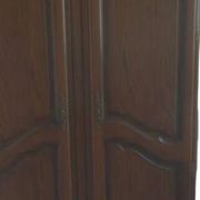 Armoire ancienne, armoire style Louis XV en bois massif