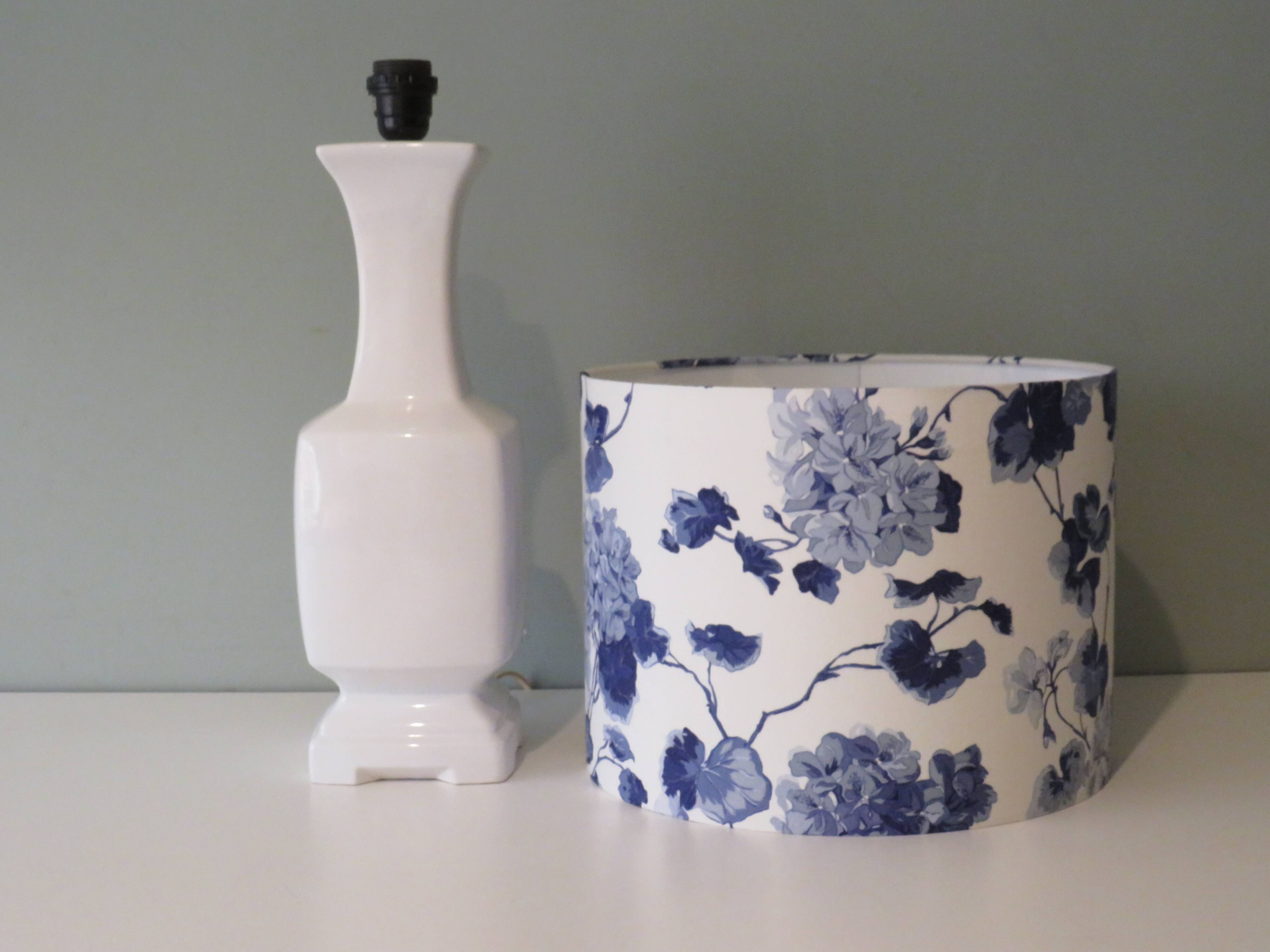 White mid-century ceramic table lamp