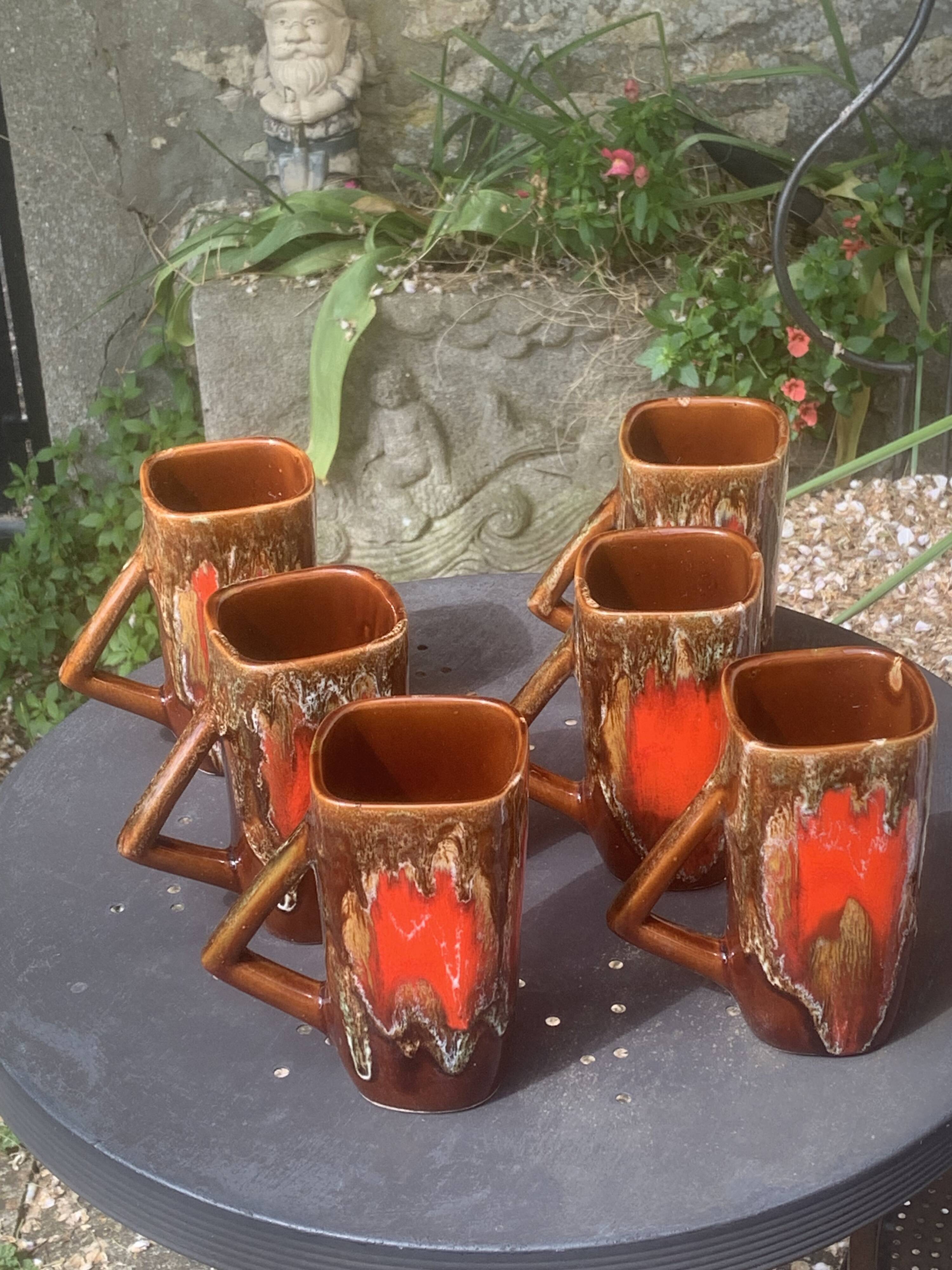 6 enamelled ceramic mugs, red and brown, Vallauris, vintage and designer