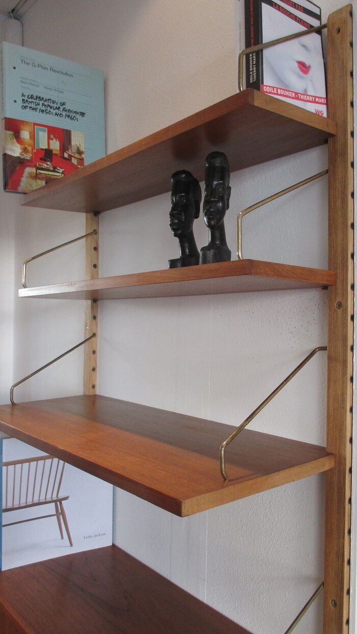 Poul Cadovius system library