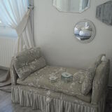 Bench bed on wheels 1 place